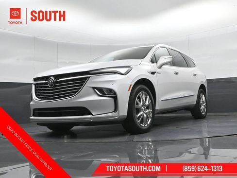 Used 2023 Buick Enclave Essence w/ Experience Buick Package AWD/4WD image 42