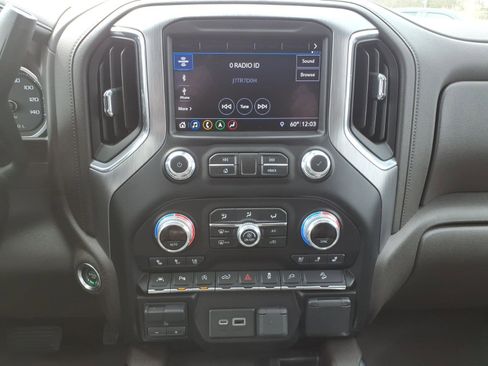 Used 2019 GMC Sierra 1500 Denali w/ Technology Package image 19