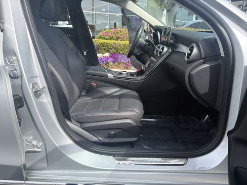 Certified 2020 Mercedes-Benz C 300 Sedan image 35