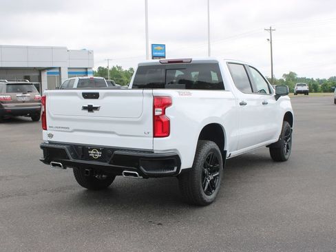 New 2026 Chevrolet Silverado 1500 LT Trail Boss w/ LT Trail Boss Premium Package AWD/4WD image 9