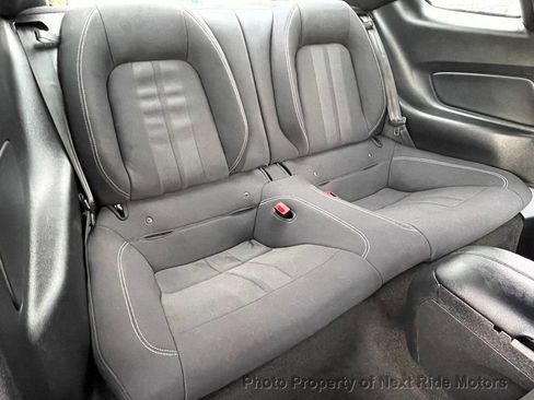 Used 2019 Ford Mustang Coupe image 12