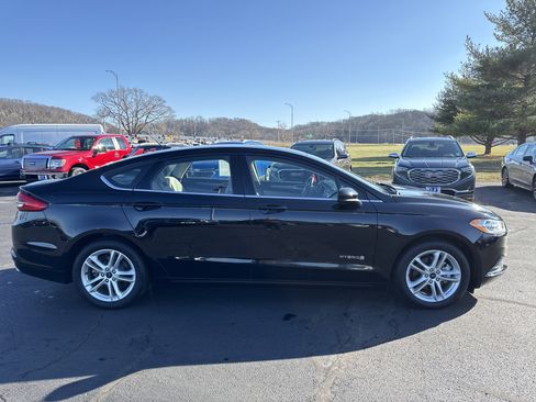 Used 2018 Ford Fusion S image 6