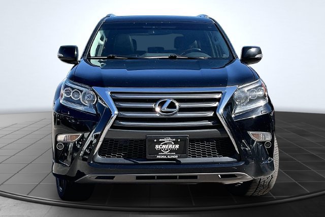 Used 2017 Lexus GX 460 Premium w/ Premium Package AWD/4WD image 3