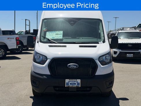 New 2026 Ford Transit 250 148 Medium Roof w/ Load Area Protection Package RWD image 2