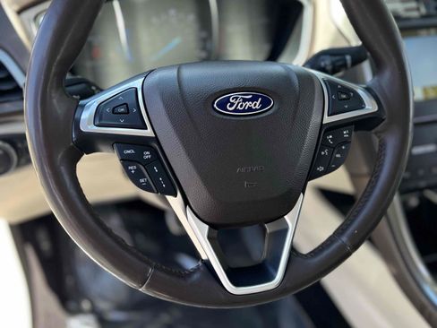 Used 2017 Ford Fusion Energi Platinum FWD image 38