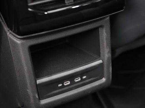 Used 2023 Volkswagen ID.4 Pro S image 19