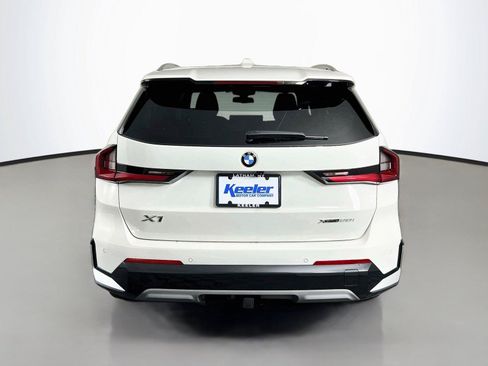 New 2026 BMW X1 xDrive28i w/ Convenience Package AWD/4WD image 5