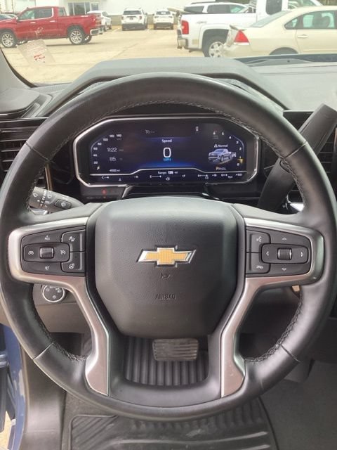 Used 2024 Chevrolet Silverado 1500 LT AWD/4WD image 11