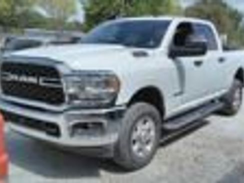 Used 2024 RAM 2500 Big Horn image 1