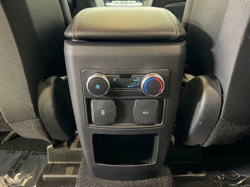 Certified 2020 Ford Explorer XLT w/ Equipment Group 202A image 10