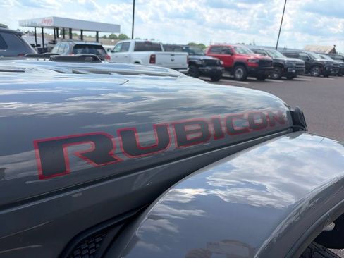 Used 2020 Jeep Wrangler Unlimited Rubicon AWD/4WD image 12
