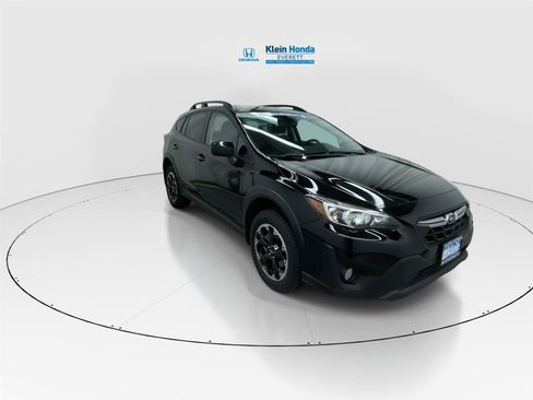 Used 2021 Subaru Crosstrek 2.0i Premium w/ Moonroof Package image 4