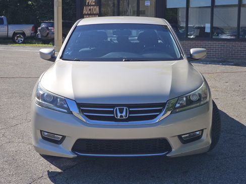 Used 2013 Honda Accord Sport image 2