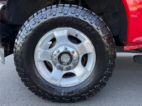 Used 2011 Ford F250 XLT w/ XLT Premium Pkg AWD/4WD image 55