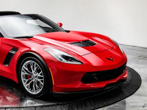 Used 2016 Chevrolet Corvette Z06 w/ 2LZ Preferred Equipment Group image 31