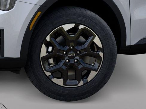 New 2026 Kia Sorento S image 9
