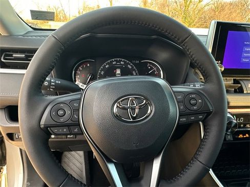 New 2025 Toyota RAV4 XLE image 23