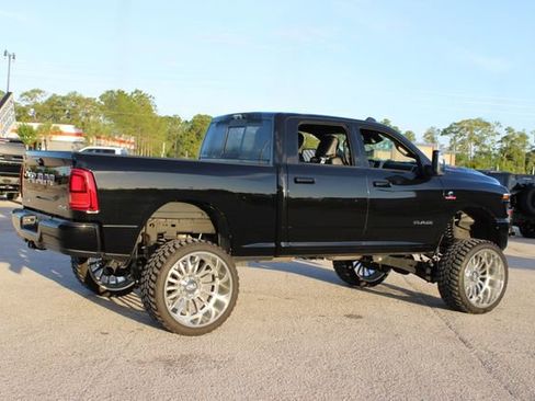 Used 2025 RAM 2500 Laramie w/ Sport Appearance Package image 11