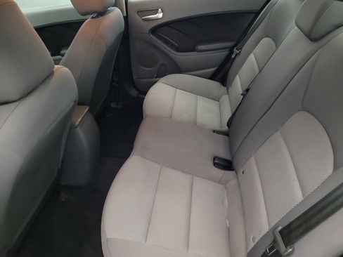 Used 2017 Kia Forte LX image 18
