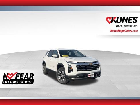 New 2026 Chevrolet Equinox LT image 1