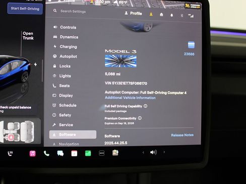 Used 2025 Tesla Model 3 Performance image 14