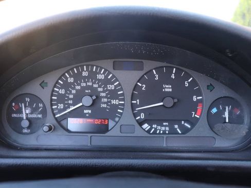 Used 1999 BMW 328i Convertible RWD image 36