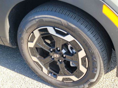 Certified 2026 Hyundai Santa Fe SE FWD image 4