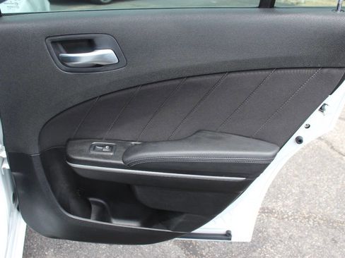 Used 2023 Dodge Charger SXT image 12