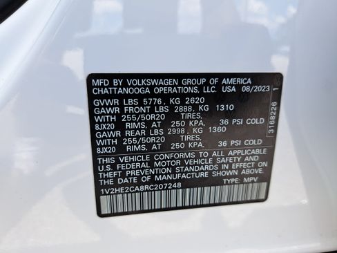 Used 2024 Volkswagen Atlas Cross Sport SE w/ Black Wheel Package AWD/4WD image 37