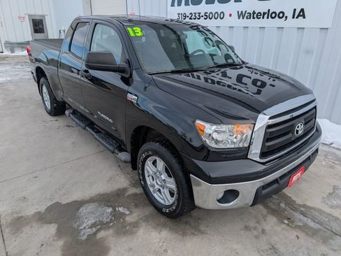 Used 2013 Toyota Tundra 4x4 Double Cab w/ Tow Pkg image 6