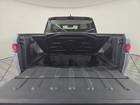 Used 2023 Rivian R1T Adventure AWD/4WD image 15