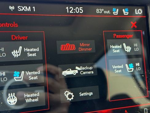Used 2018 RAM 2500 Laramie w/ Sport Appearance Group AWD/4WD image 17