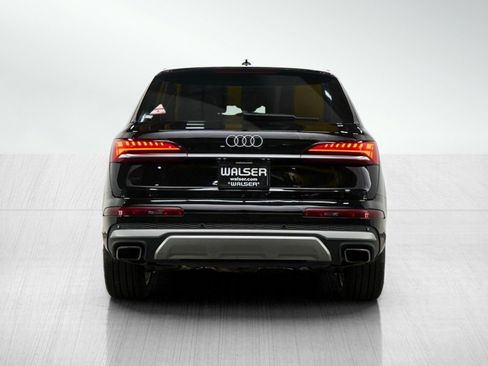 Used 2025 Audi Q7 3.0T Premium Plus image 5