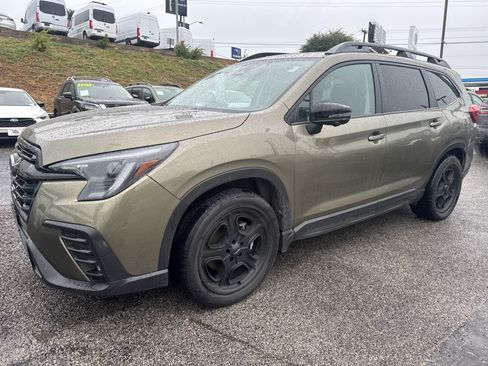 Used 2023 Subaru Ascent Onyx Edition Limited AWD/4WD image 7