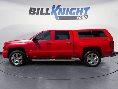 Used 2018 Chevrolet Silverado 1500 Custom w/ Custom Value Package AWD/4WD image 2