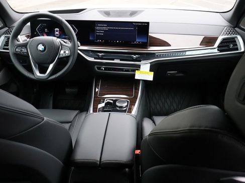New 2026 BMW X5 xDrive40i AWD/4WD image 13