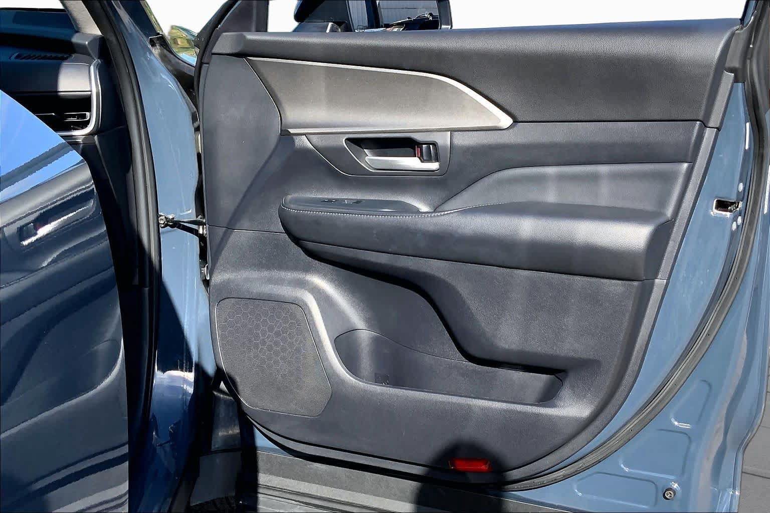Used 2026 Toyota Grand Highlander FWD image 22