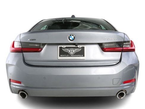 Used 2023 BMW 330i xDrive Sedan w/ Premium Package AWD/4WD image 9