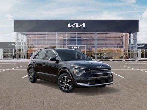 New 2025 Kia Niro FWD image 11