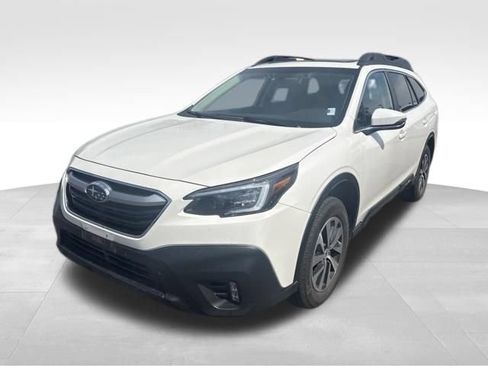 Used 2020 Subaru Outback Premium w/ Popular Package #1 AWD/4WD image 15