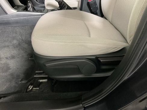 Used 2018 Subaru Forester 2.5i AWD/4WD image 20