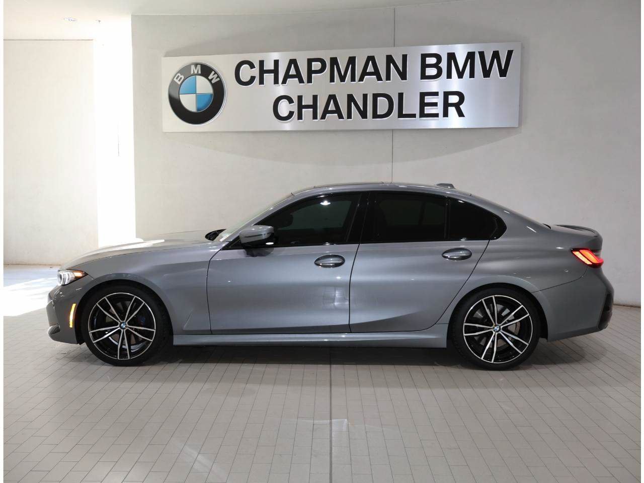 Used 2024 BMW 330i Sedan w/ M Sport Package RWD image 3