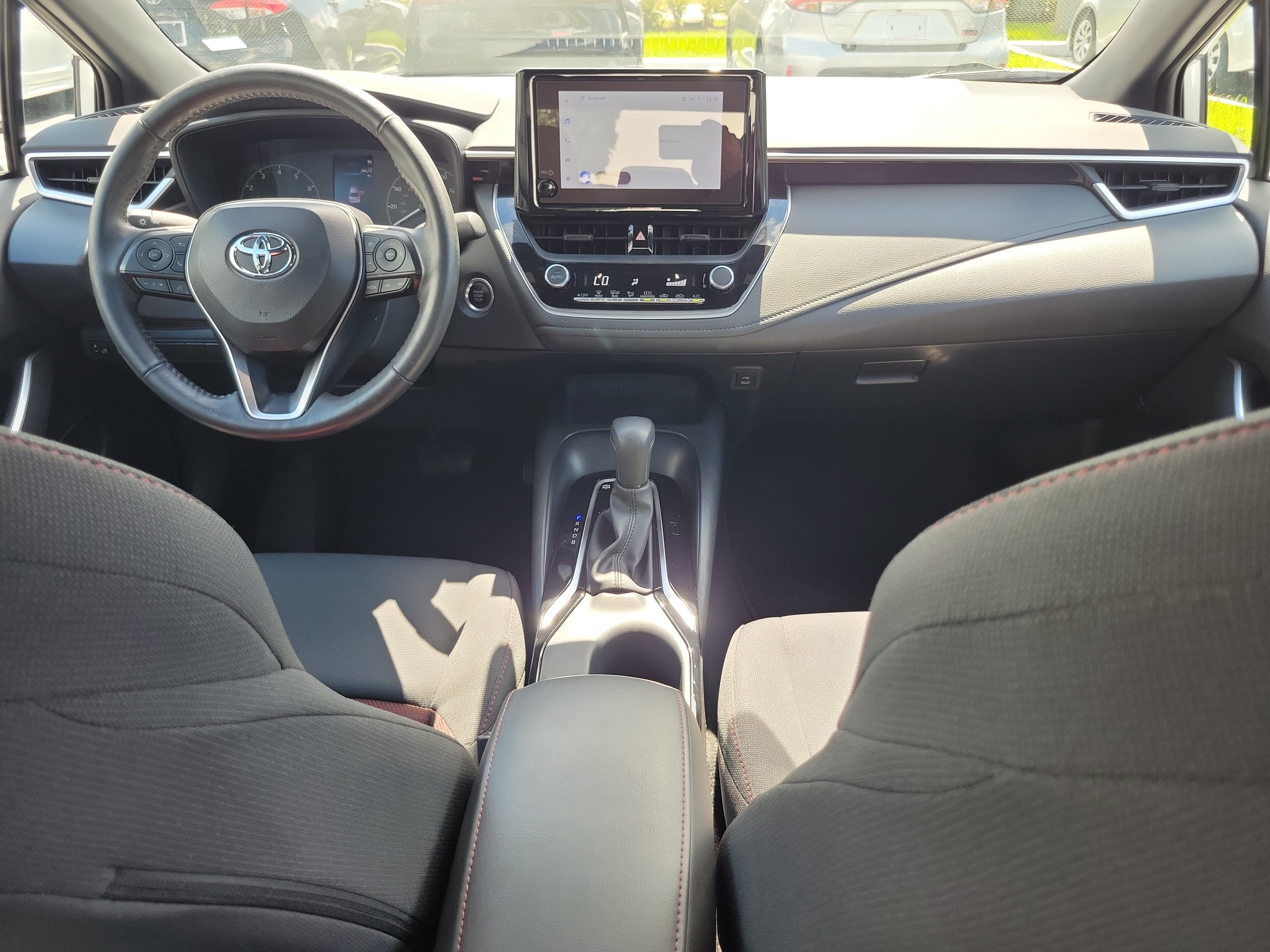 Used 2024 Toyota Corolla SE FWD image 16