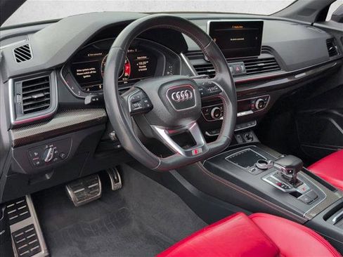 Used 2019 Audi SQ5 Premium Plus w/ Premium Plus Package image 15