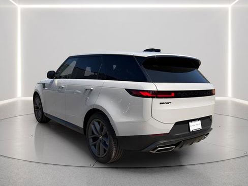 Certified 2025 Land Rover Range Rover Sport SE image 3
