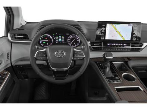 Certified 2023 Toyota Sienna Limited AWD/4WD image 7