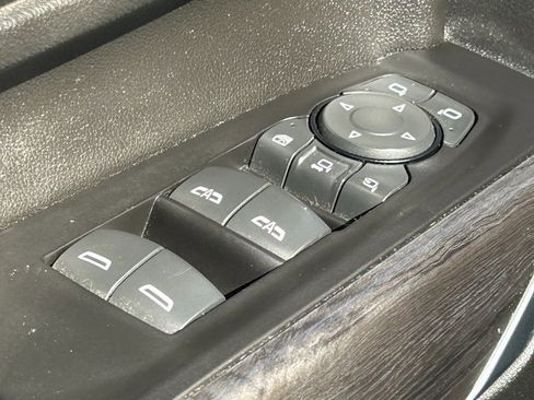 Used 2021 Chevrolet Silverado 3500 LTZ w/ Z71 Off-Road Package image 29