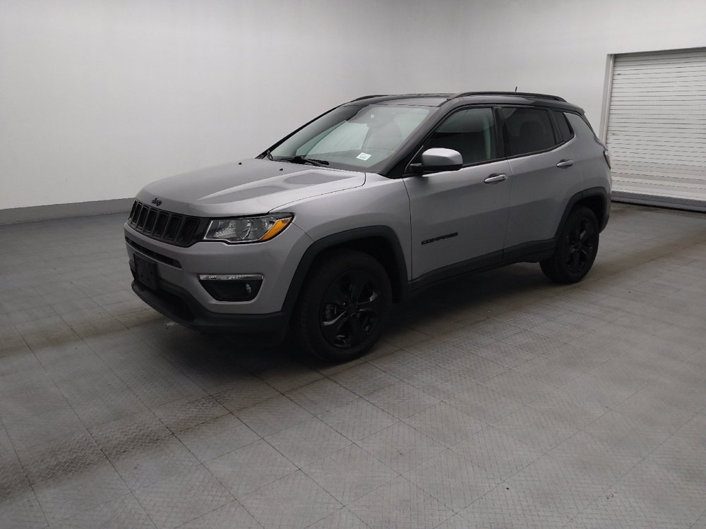 Used 2018 Jeep Compass Latitude AWD/4WD image 2