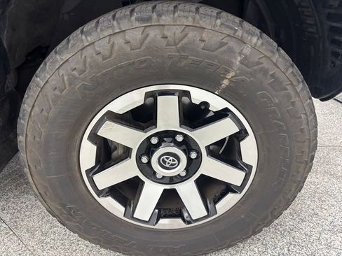 Used 2023 Toyota 4Runner TRD Off-Road Premium image 31