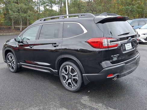 New 2025 Subaru Ascent Limited image 7
